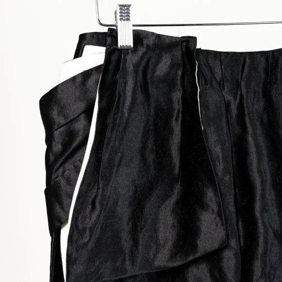 Prada 2009 Black Large Satin Bow Skirt - Picture 4 of 12